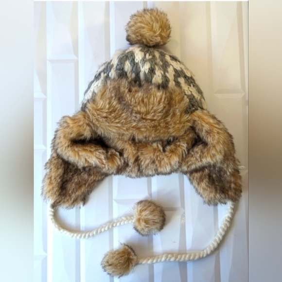 AMERICAN EAGLE OUTFITTERS Trapper Hat - Picture 10 of 12